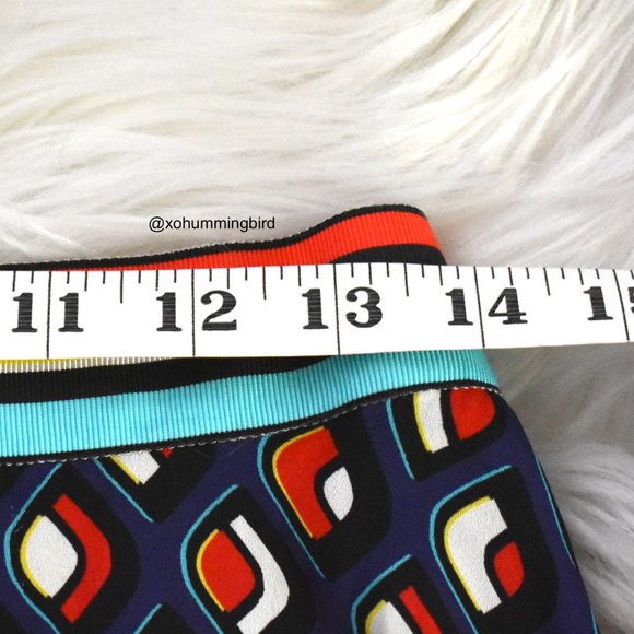 Alice + Olivia | Maura Tiered Handkerchief Skirt - Picture 11 of 16